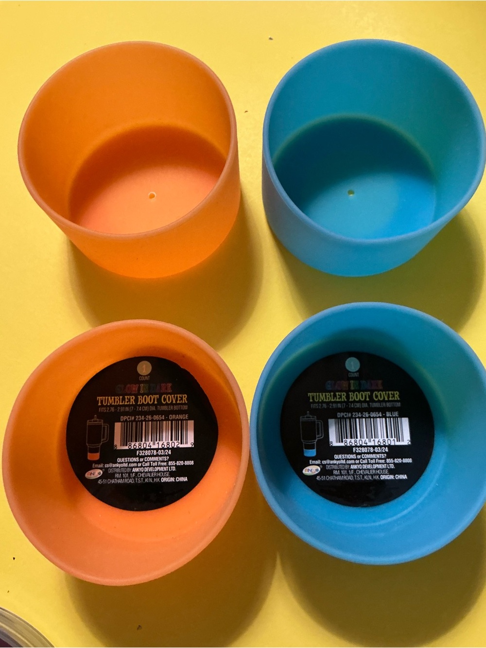 Glow in The Dark Silicone Tumbler Boot Cover 2 Orange & 2 Teal Blue